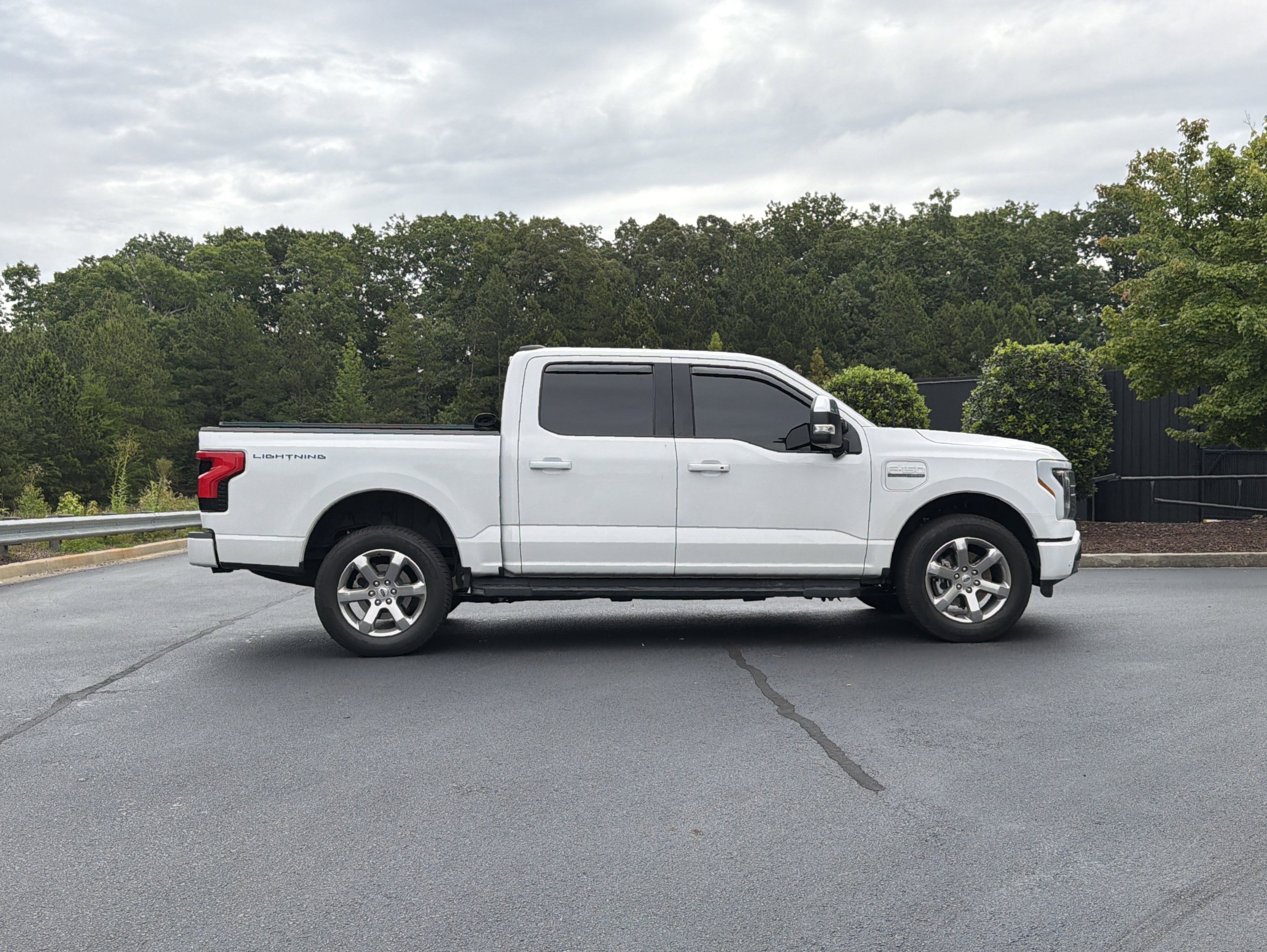 Used 2023 Ford F150 Lightning Lariat w/ Tow Technology Package AWD/4WD image 3