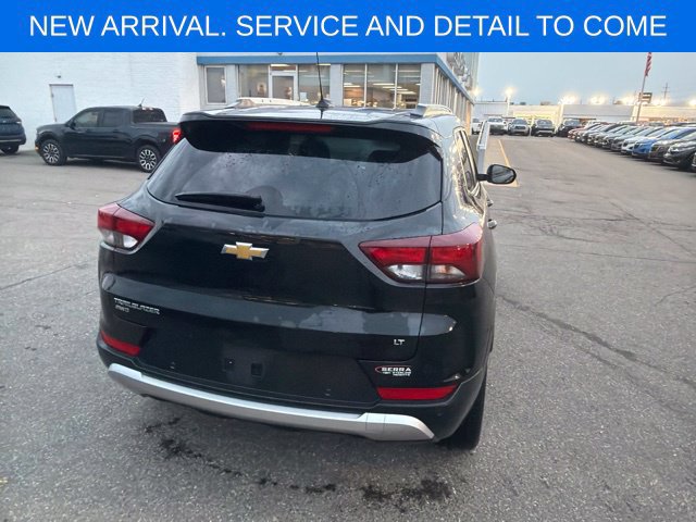 Used 2025 Chevrolet TrailBlazer LT w/ LT Cold Weather Package AWD/4WD image 9
