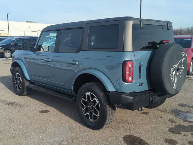 Used 2022 Ford Bronco Outer Banks image 5