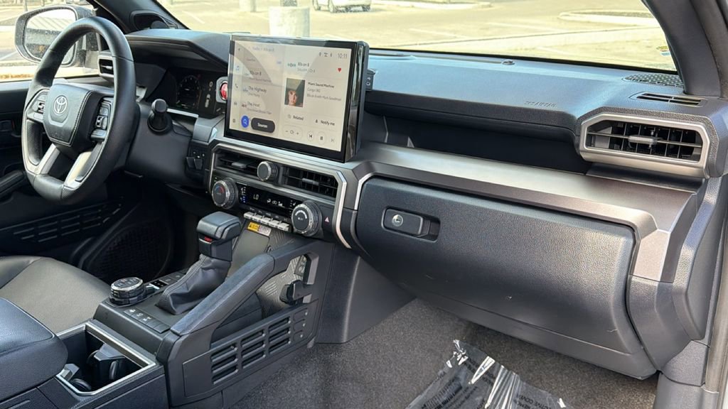 Certified 2025 Toyota 4Runner TRD Off-Road Premium w/ Tow Technology Package image 41