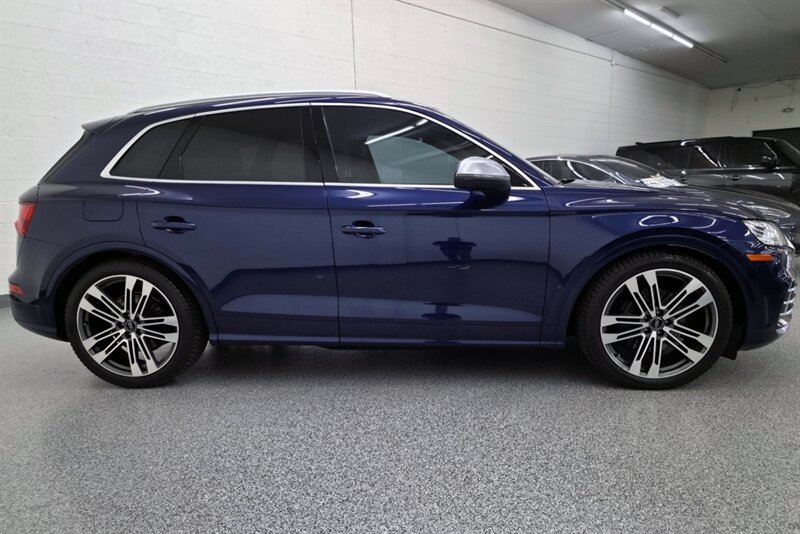 Used 2019 Audi SQ5 Premium w/ Convenience Package AWD/4WD image 10