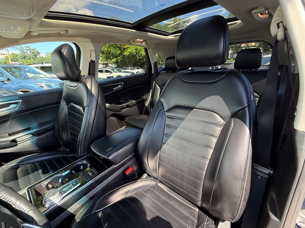 Used 2019 Ford Edge SEL w/ Equipment Group 201A AWD/4WD image 24