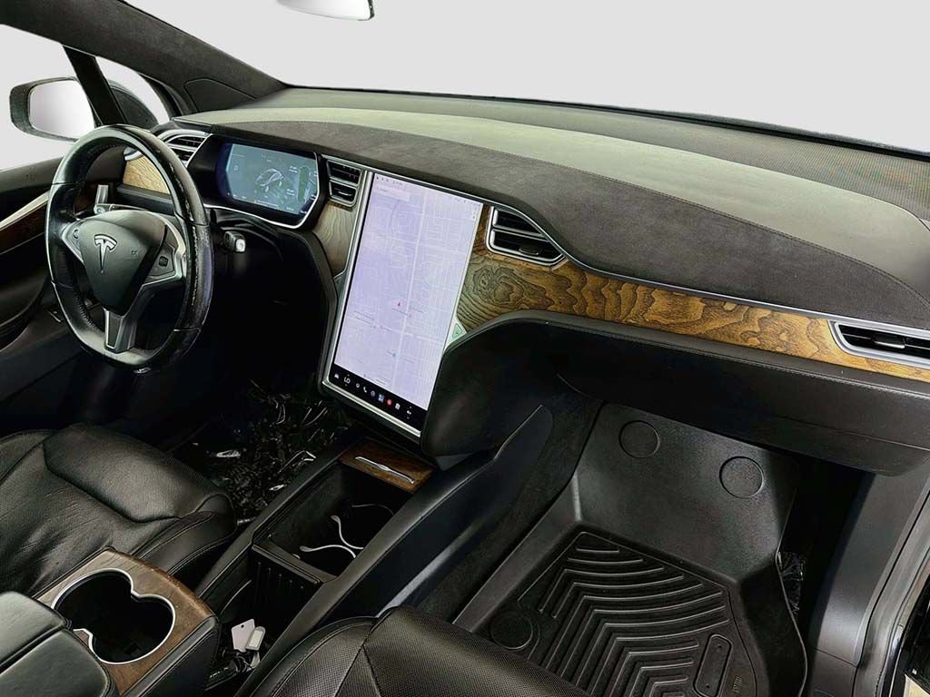 Used 2017 Tesla Model X 90D AWD/4WD image 22