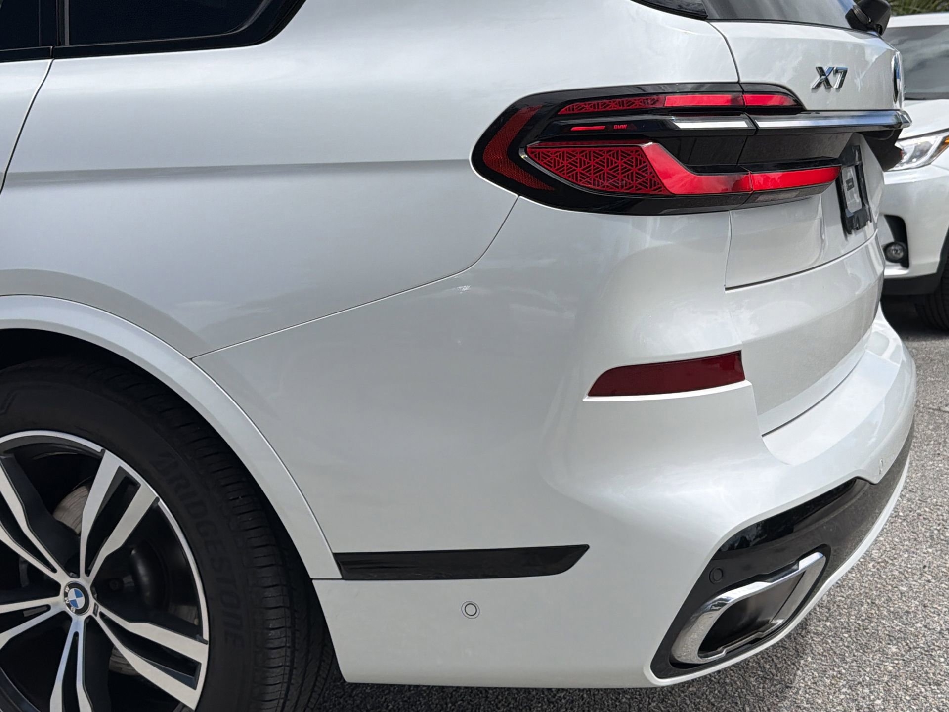 Certified 2025 BMW X7 xDrive40i image 10