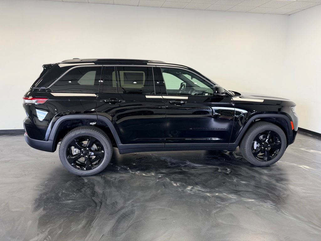 New 2026 Jeep Grand Cherokee Limited AWD/4WD image 22