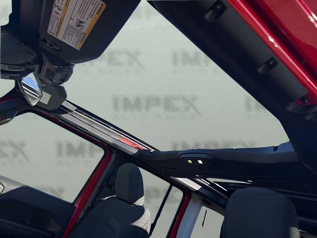 Used 2025 Jeep Wrangler Unlimited Sahara w/ Safety Group AWD/4WD image 10