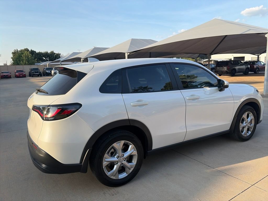 Used 2024 Honda HR-V LX image 7