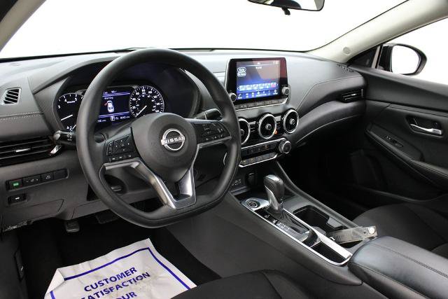 Certified 2025 Nissan Sentra SV FWD image 15