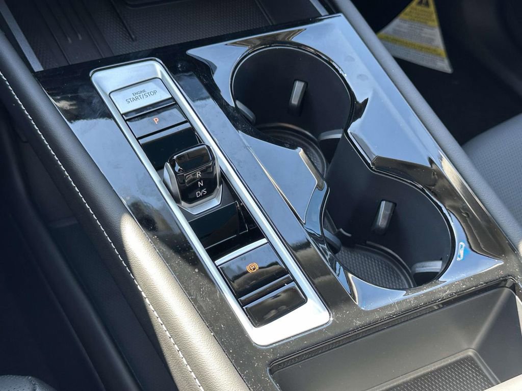 New 2025 Volkswagen Atlas SEL Premium R-Line image 27