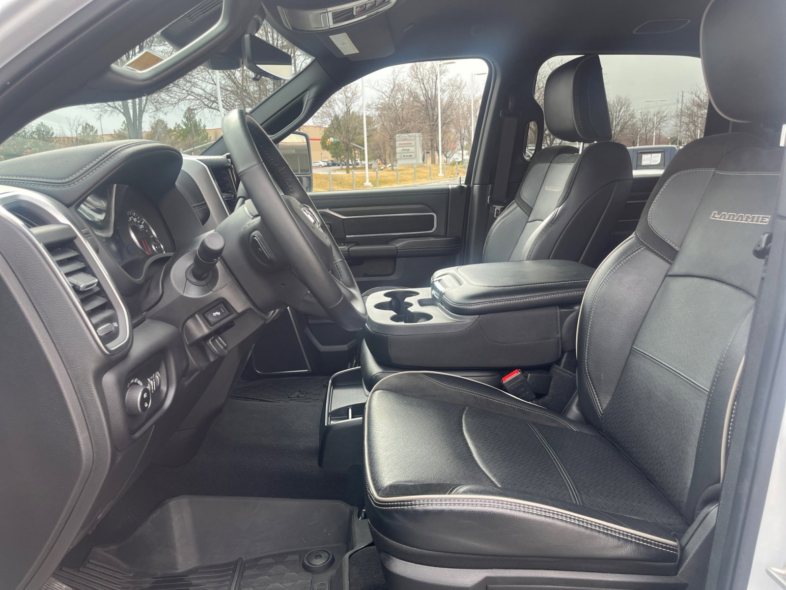 Used 2024 RAM 2500 Laramie w/ Night Edition image 12