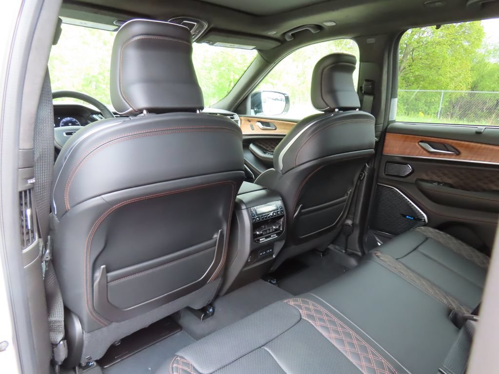 New 2026 Jeep Grand Cherokee Summit AWD/4WD image 26