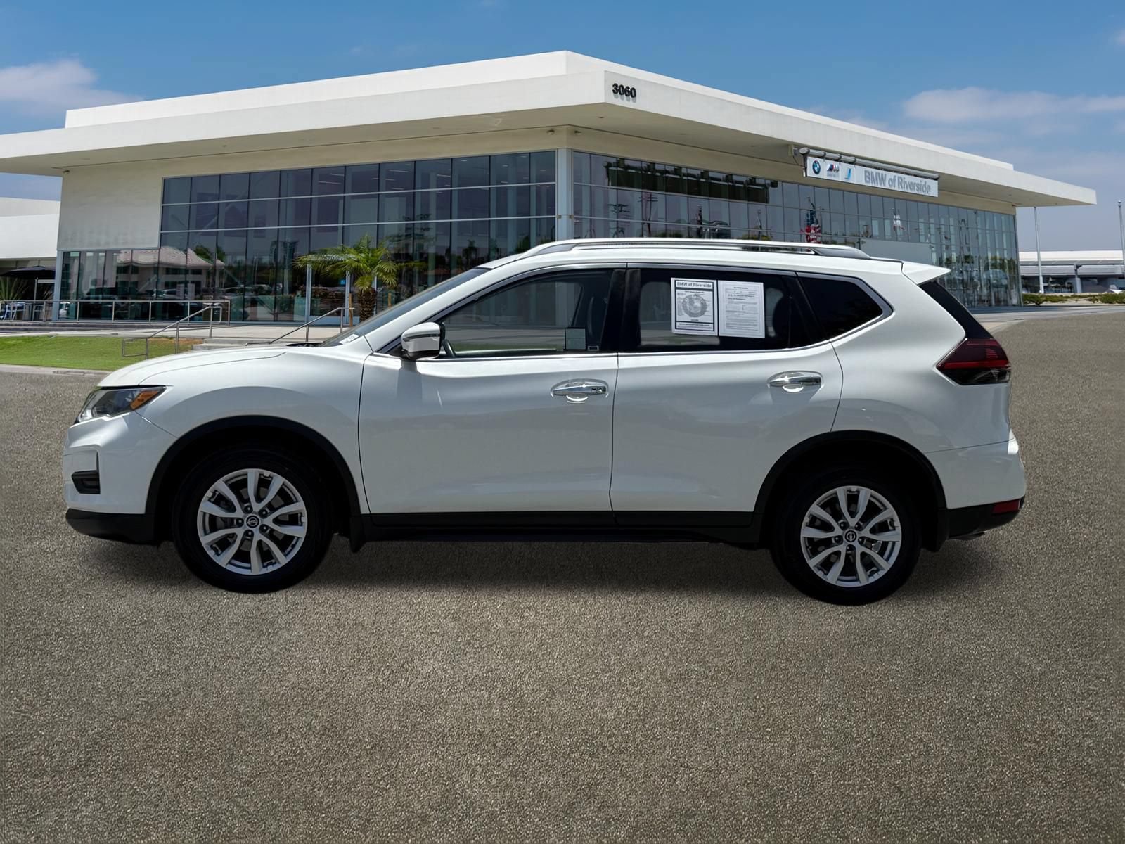 Used 2020 Nissan Rogue SV FWD image 6