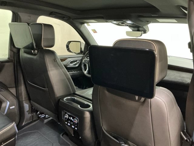Used 2023 Chevrolet Tahoe Premier w/ Advanced Technology Package AWD/4WD image 21