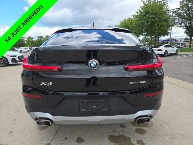 Used 2024 BMW X4 xDrive30i w/ Premium Package AWD/4WD image 6