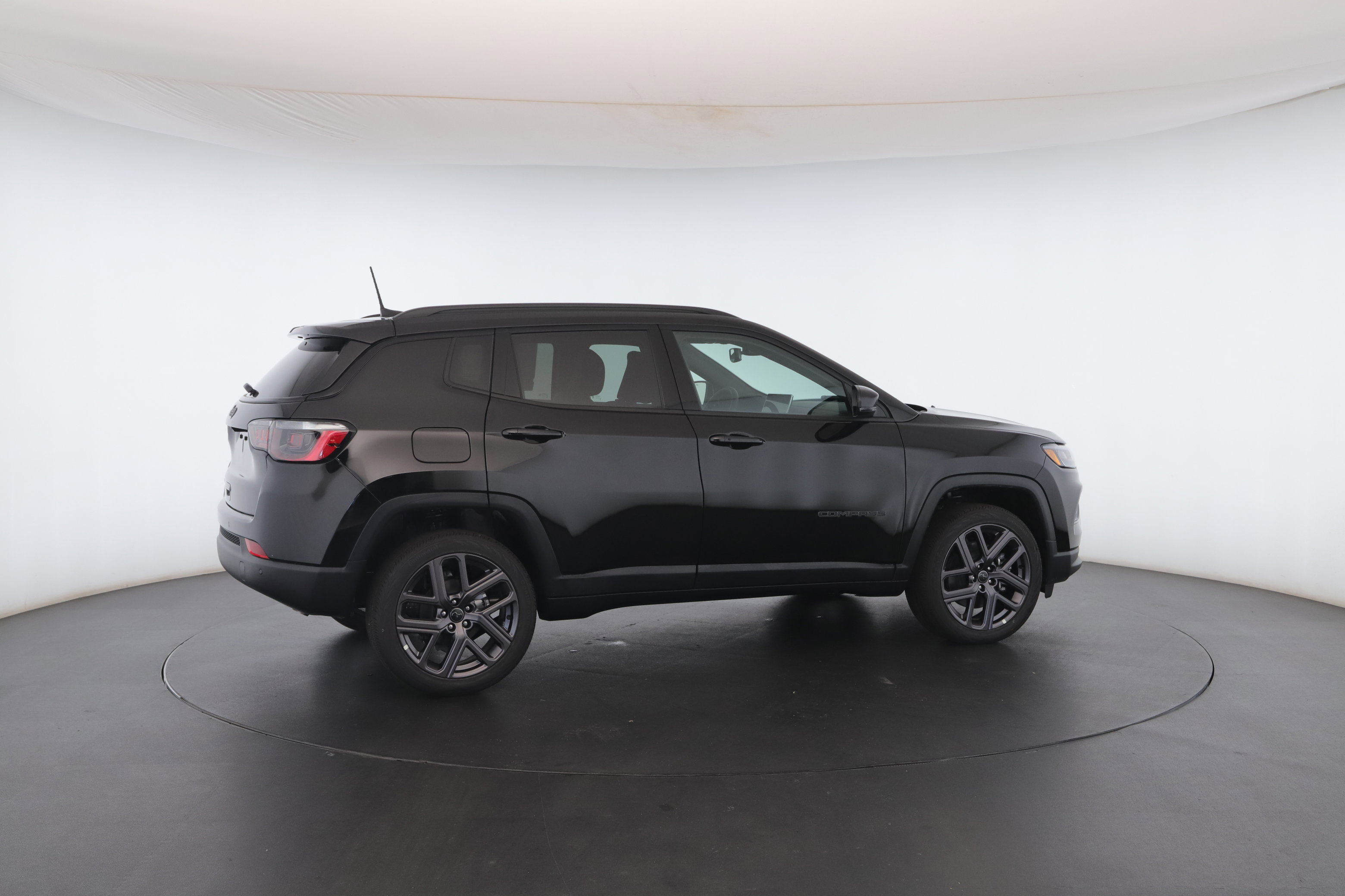 New 2026 Jeep Compass Limited w/ Sun, Sound & Navigation Group image 30