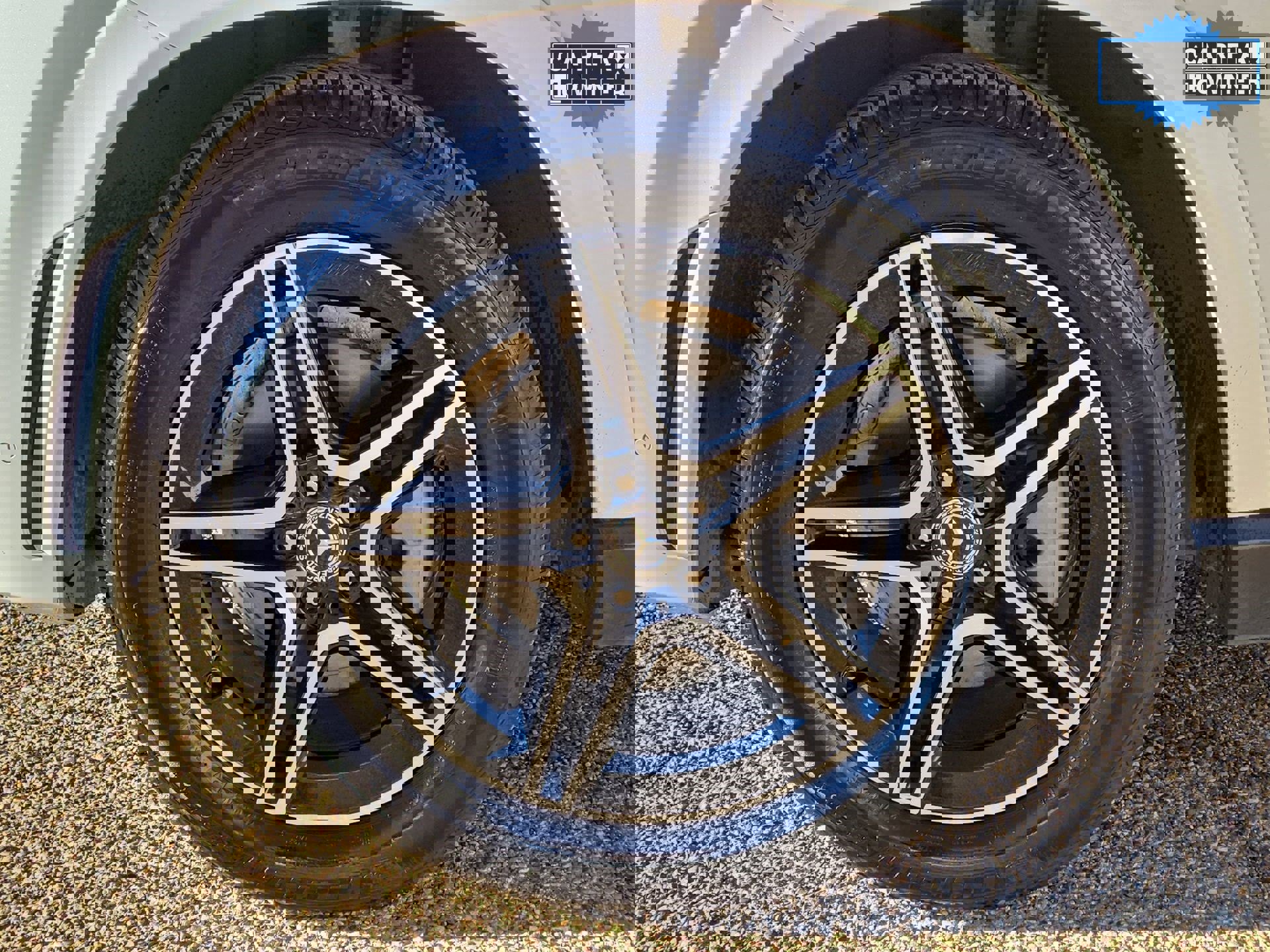 Used 2021 Mercedes-Benz GLE 350 4MATIC image 11