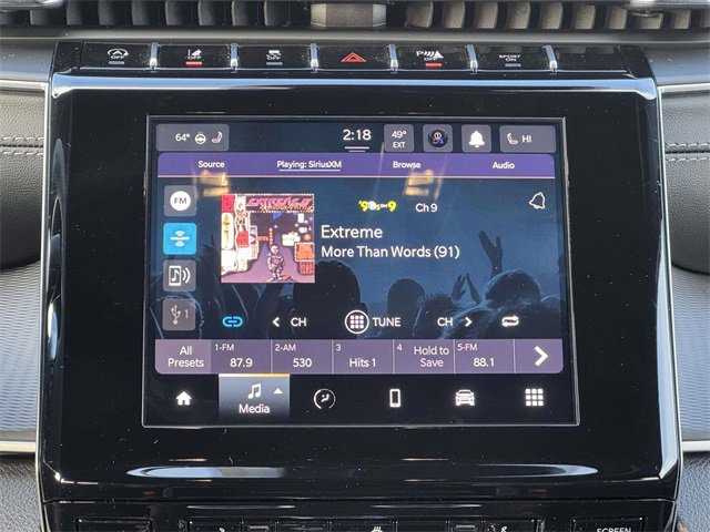 New 2025 Jeep Grand Cherokee L Laredo image 3