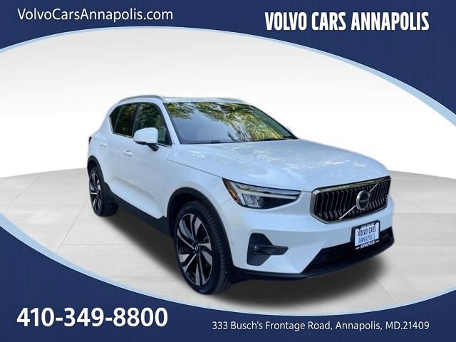 Certified 2023 Volvo XC40 B5 Plus w/ Protection Package Premier AWD/4WD image 1