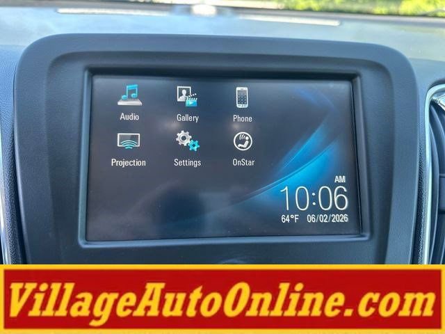 Used 2017 Chevrolet Malibu LT FWD image 18