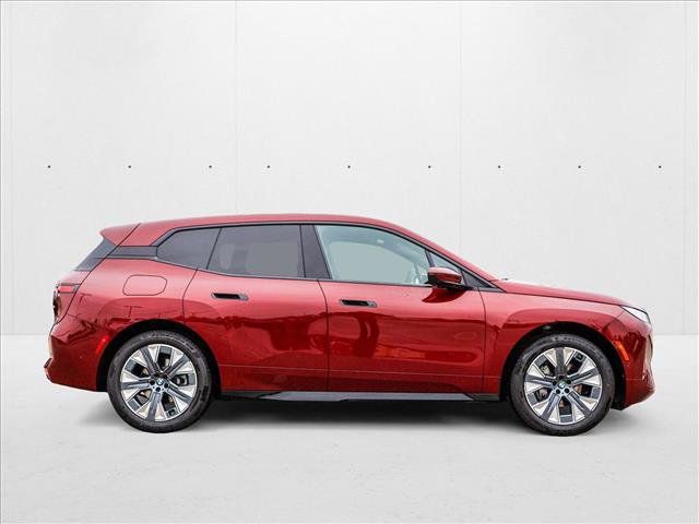 Used 2026 BMW iX xDrive45 w/ Premium Package image 4