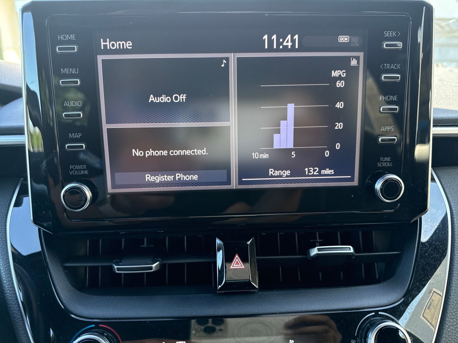 Used 2020 Toyota Corolla SE w/ Carpet Mat Package (TMS) image 19