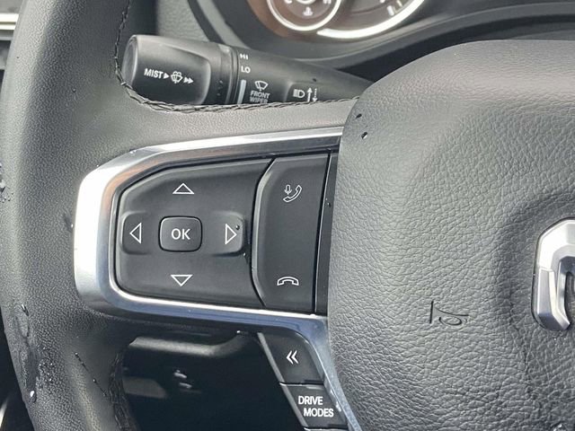 Used 2025 RAM 1500 Laramie AWD/4WD image 18