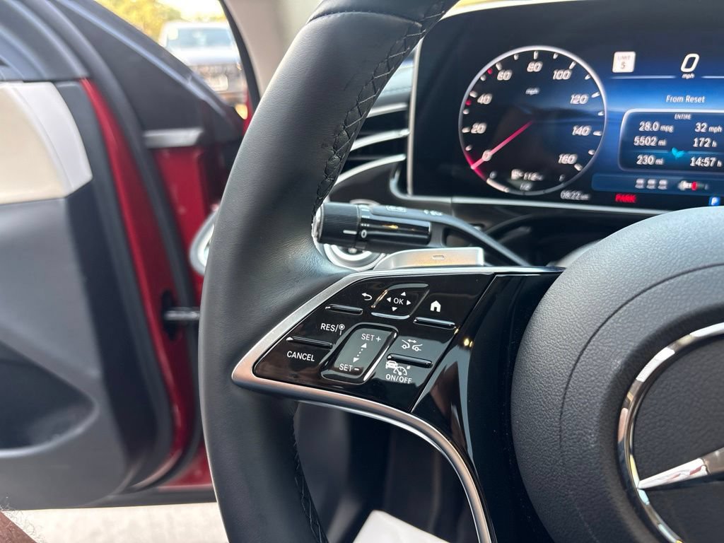 Used 2025 Mercedes-Benz E 350 4MATIC Sedan image 24