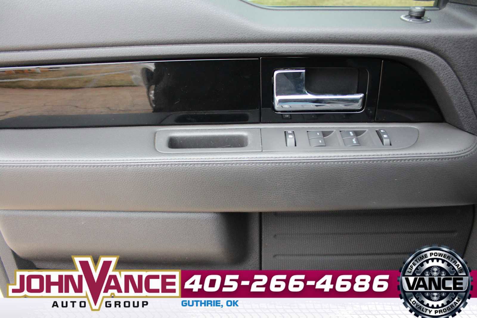 Used 2014 Ford F150 Limited image 34