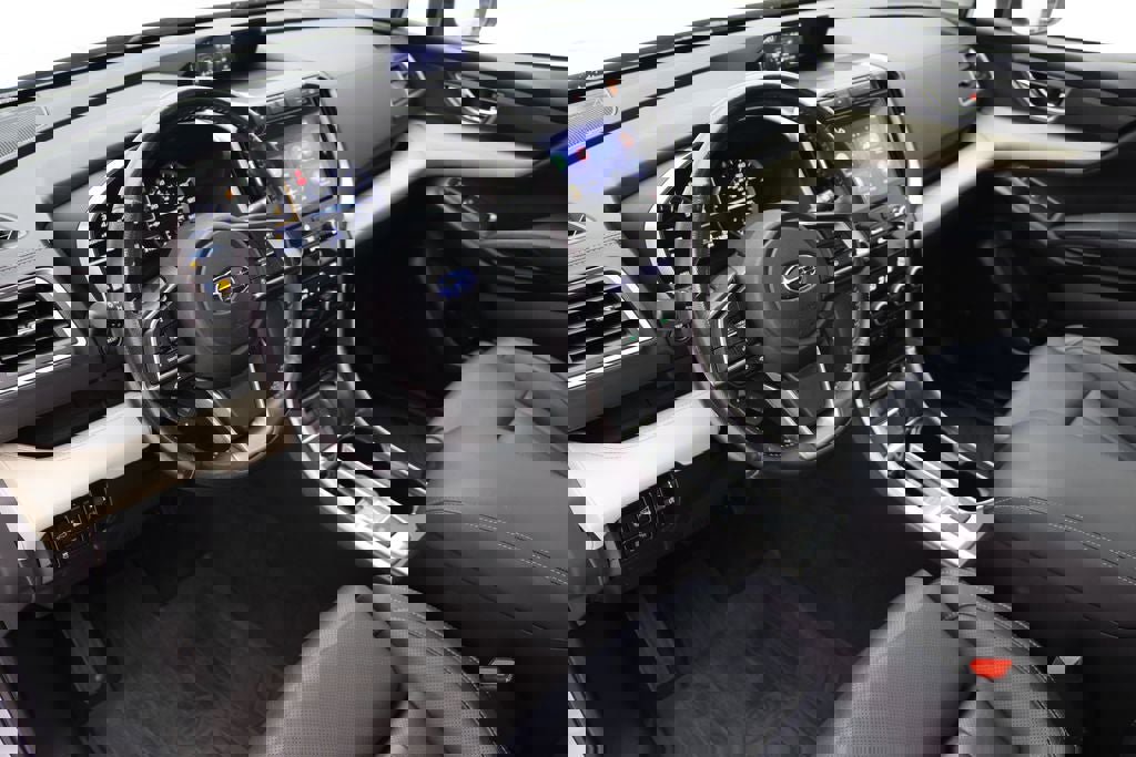 Used 2022 Subaru Ascent Limited w/ Technology Package image 15