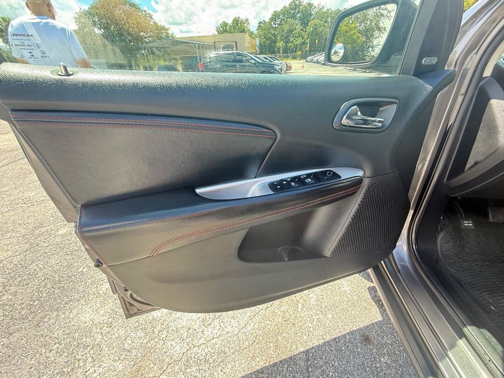Used 2018 Dodge Journey GT FWD image 8