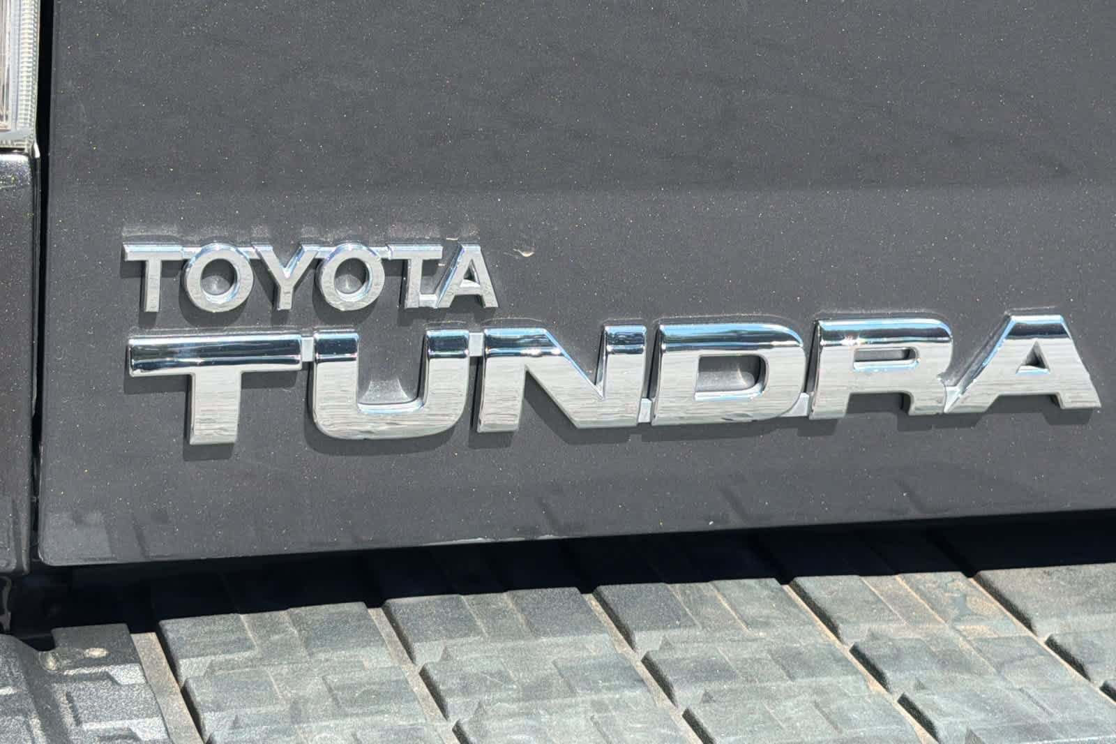 Used 2011 Toyota Tundra 2WD Double Cab w/ Tow Pkg image 12