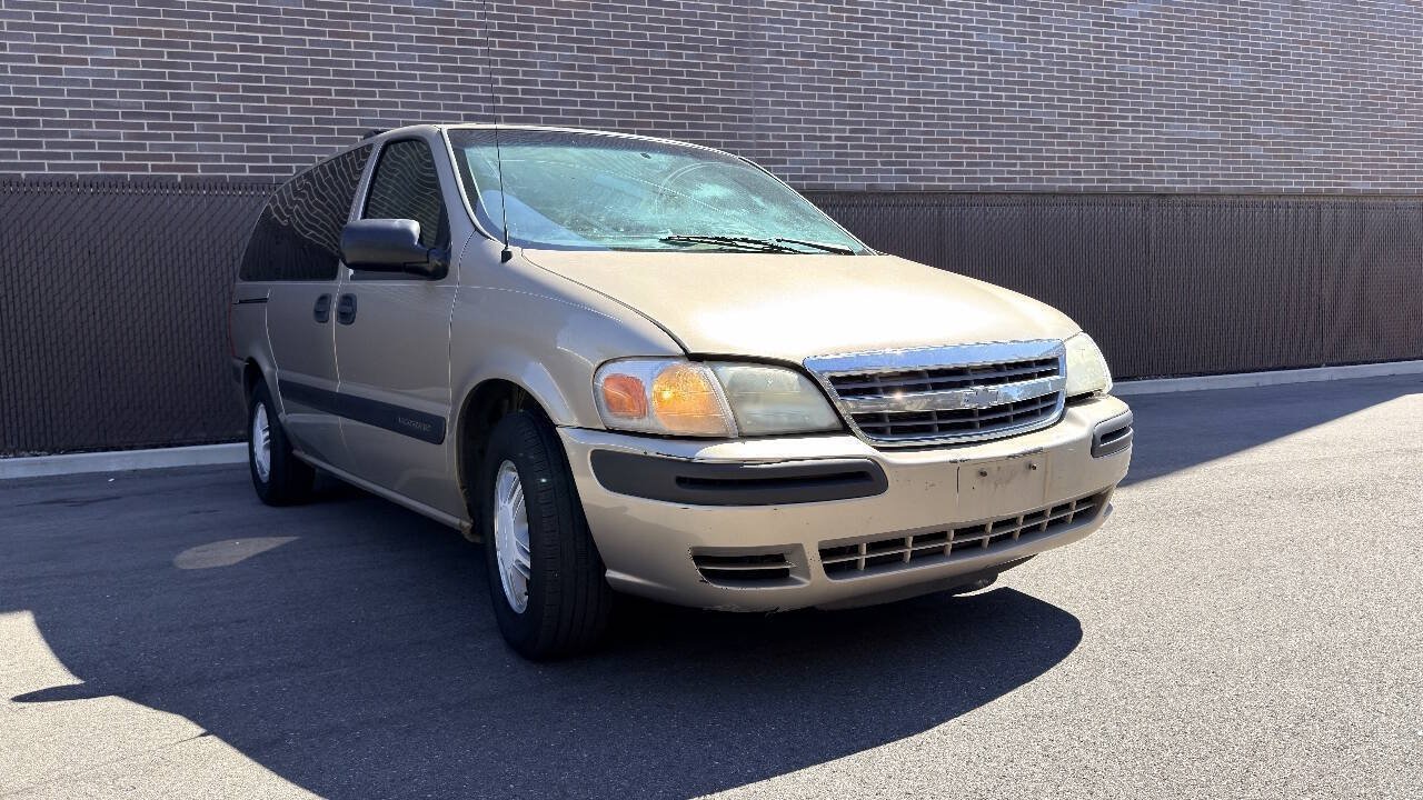Used 2003 Chevrolet Venture LS w/ Convenience Package FWD image 3