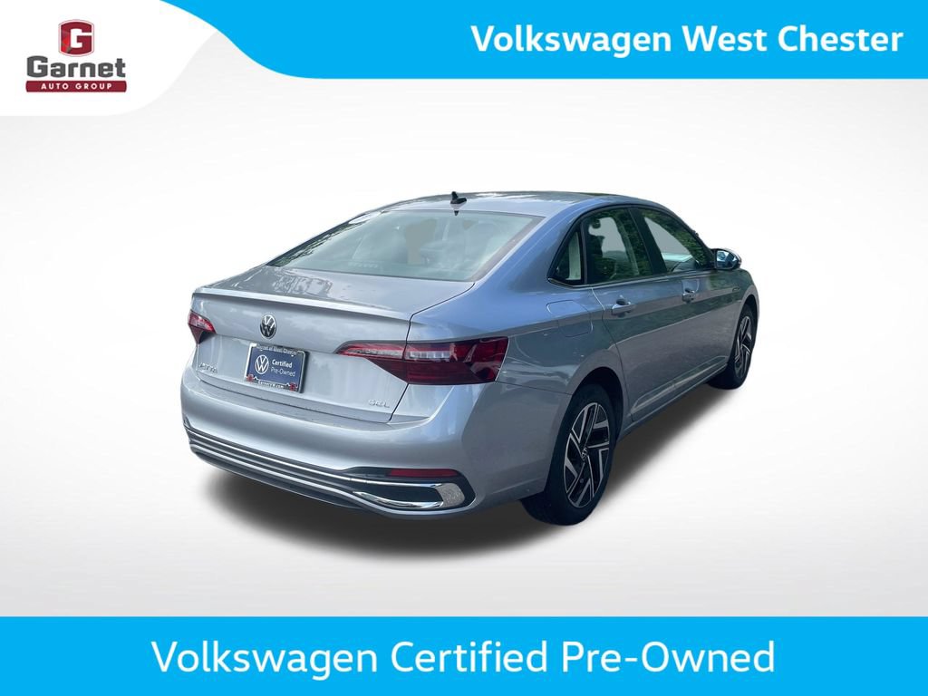 Certified 2024 Volkswagen Jetta SEL FWD image 5