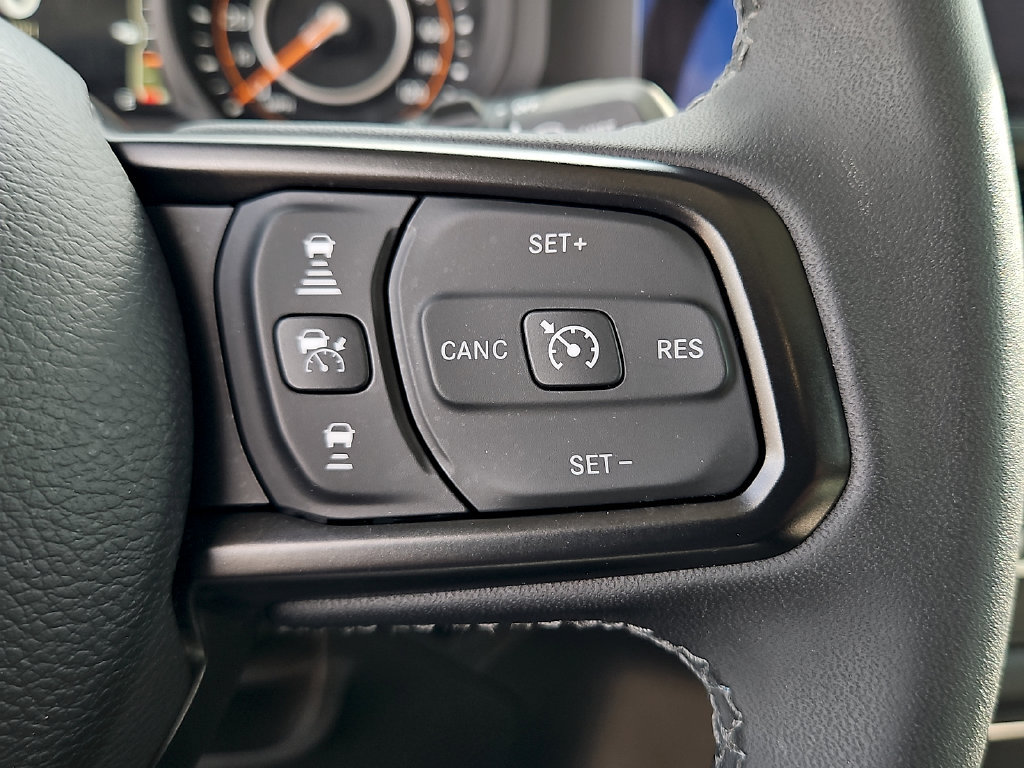 Used 2026 Jeep Wrangler Unlimited Rubicon AWD/4WD image 22