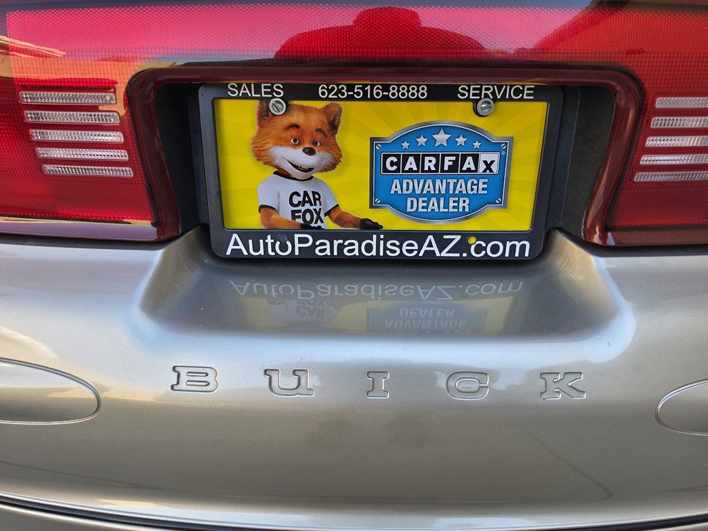 Used 2001 Buick Regal LS w/ Touring Pkg FWD image 6