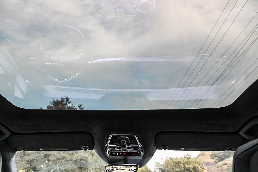 Used 2025 Cadillac Escalade IQ Sport 2 image 18