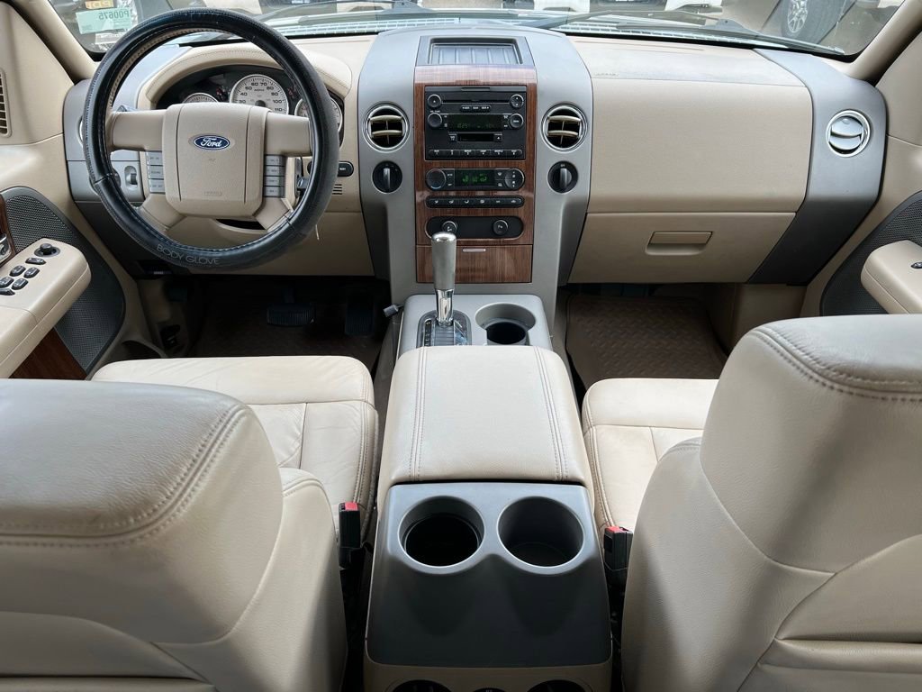 Used 2004 Ford F150 Lariat image 24