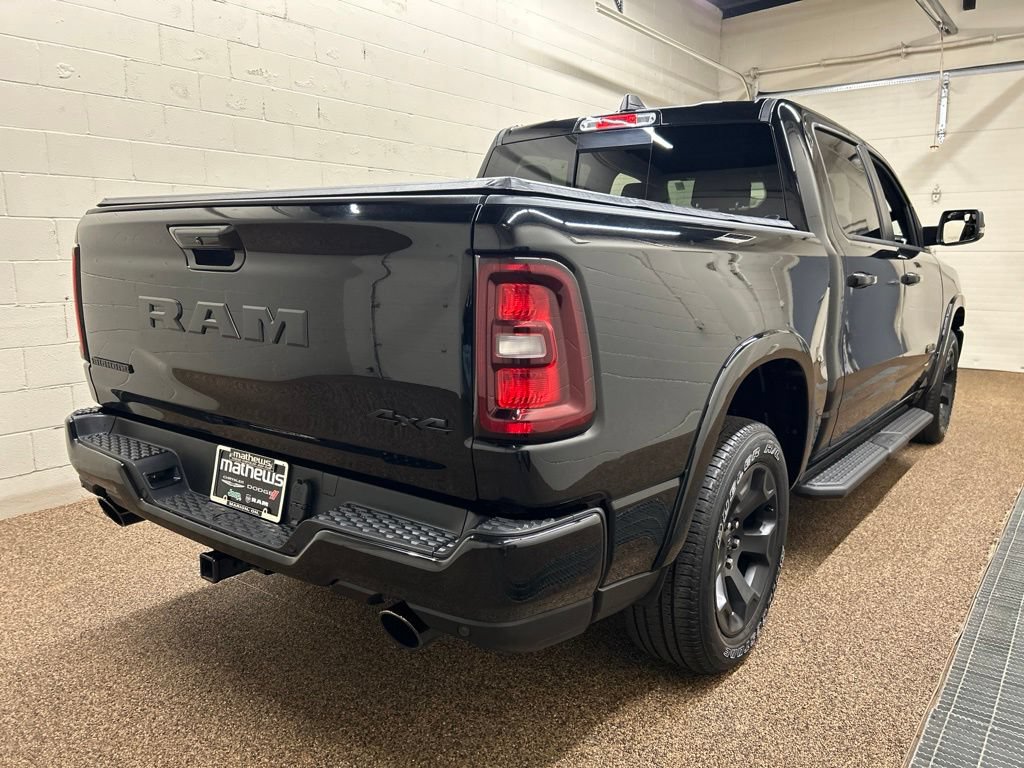 Used 2025 RAM 1500 Big Horn AWD/4WD image 2