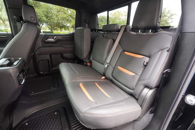 Used 2026 GMC Sierra 1500 AT4 w/ AT4 Premium Package AWD/4WD image 30