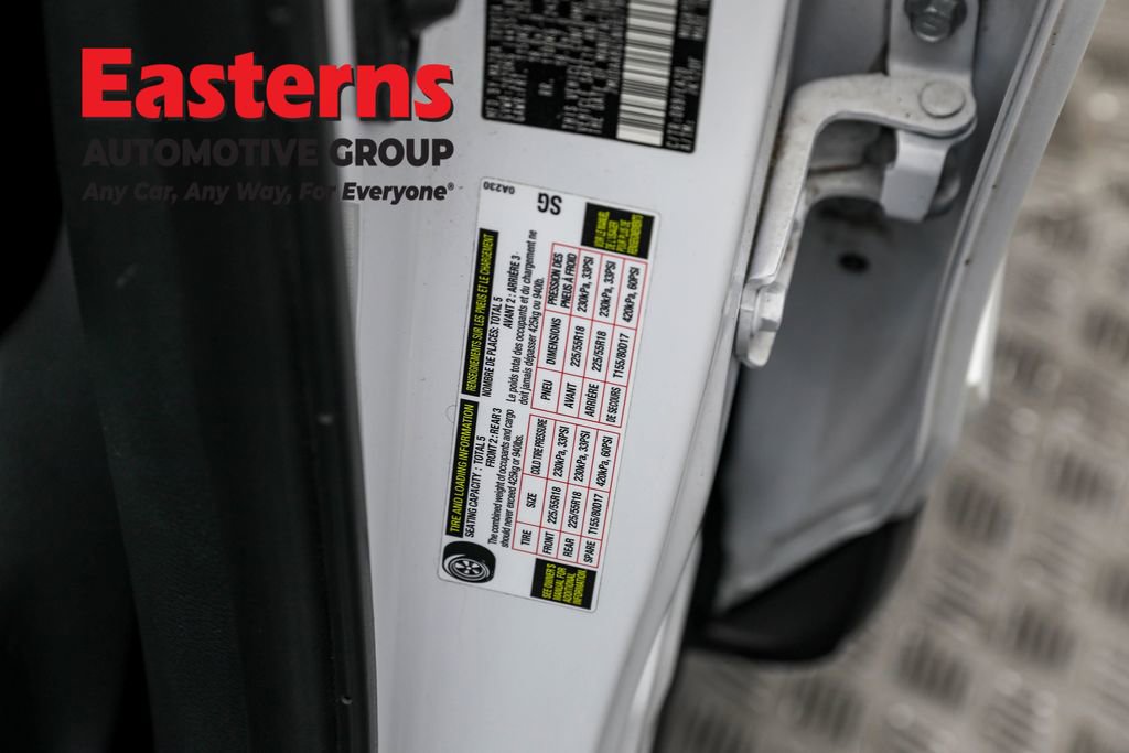 Used 2022 Toyota Corolla Cross XLE w/ Convenience Package image 32