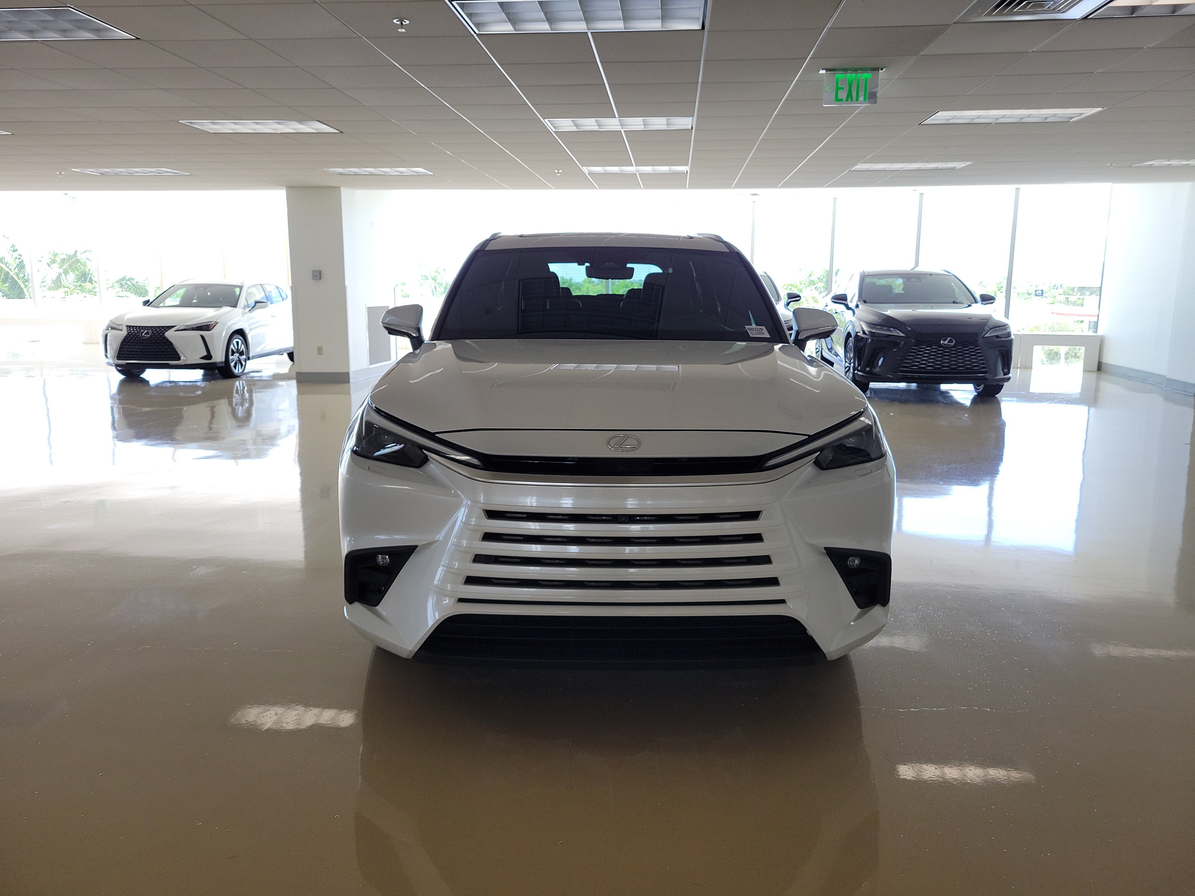 Used 2024 Lexus TX 350 FWD w/ Technology Package image 3