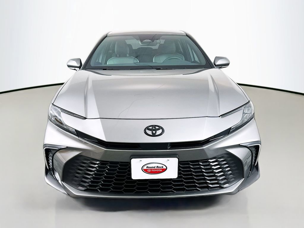 Certified 2025 Toyota Camry SE w/ Convenience Package image 2