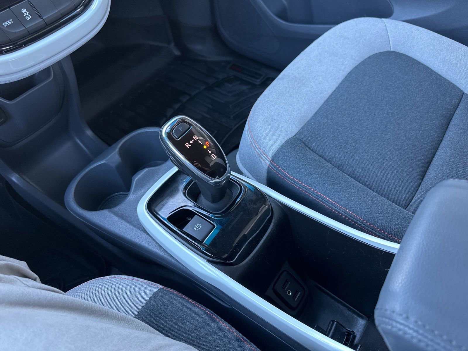 Used 2019 Chevrolet Bolt LT image 24