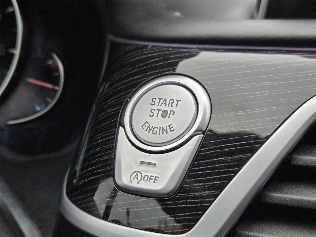 Used 2019 BMW 740i xDrive w/ Executive Package image 23