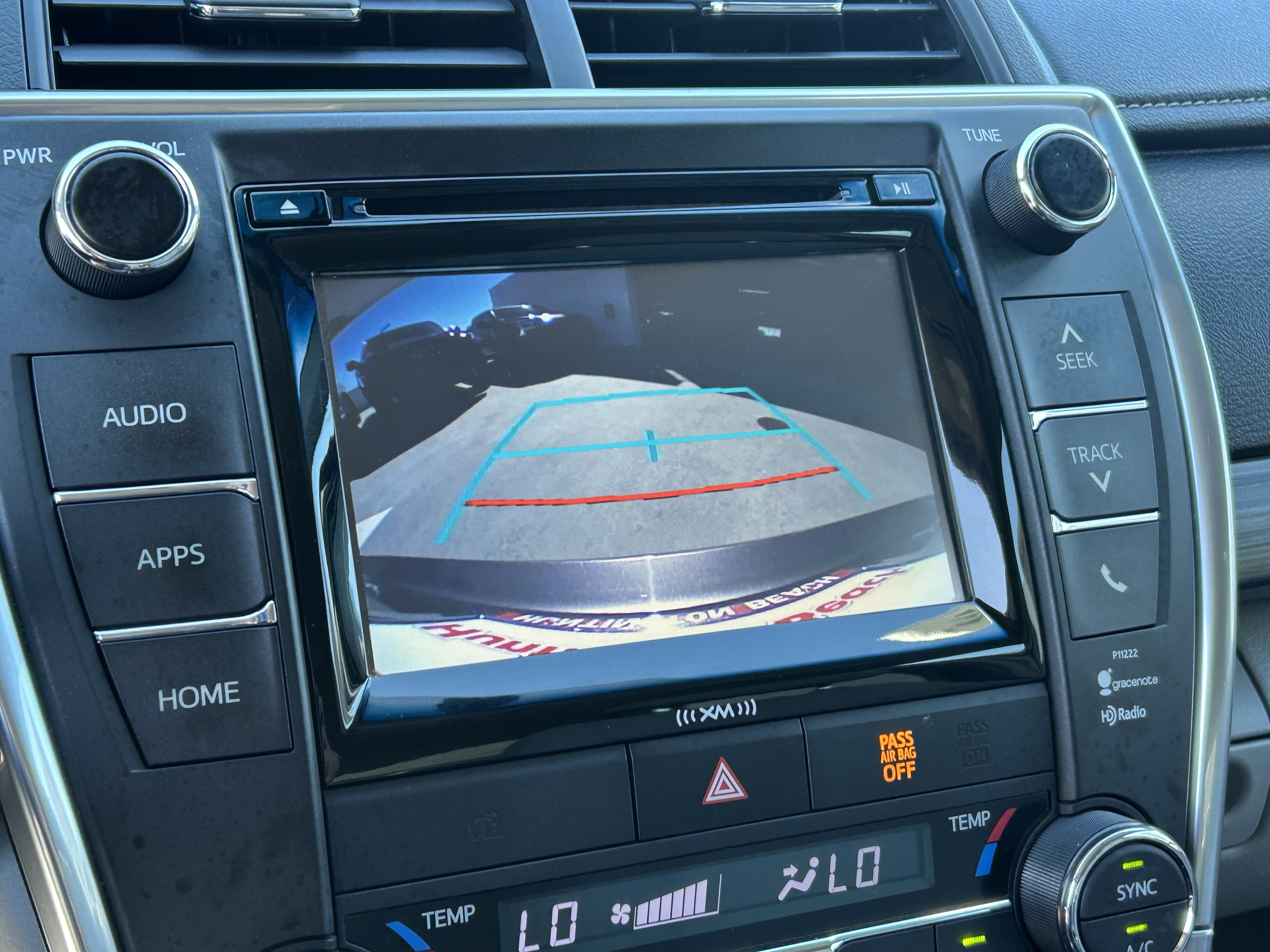 Used 2017 Toyota Camry LE FWD image 20