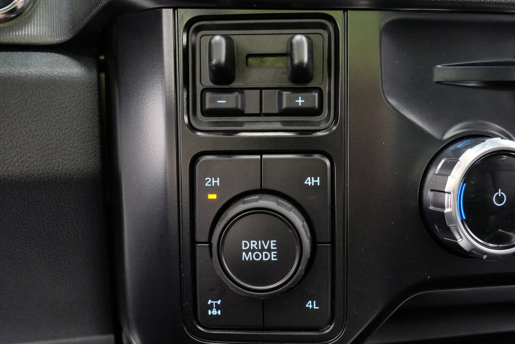 Used 2026 Ford F250 Platinum AWD/4WD image 30