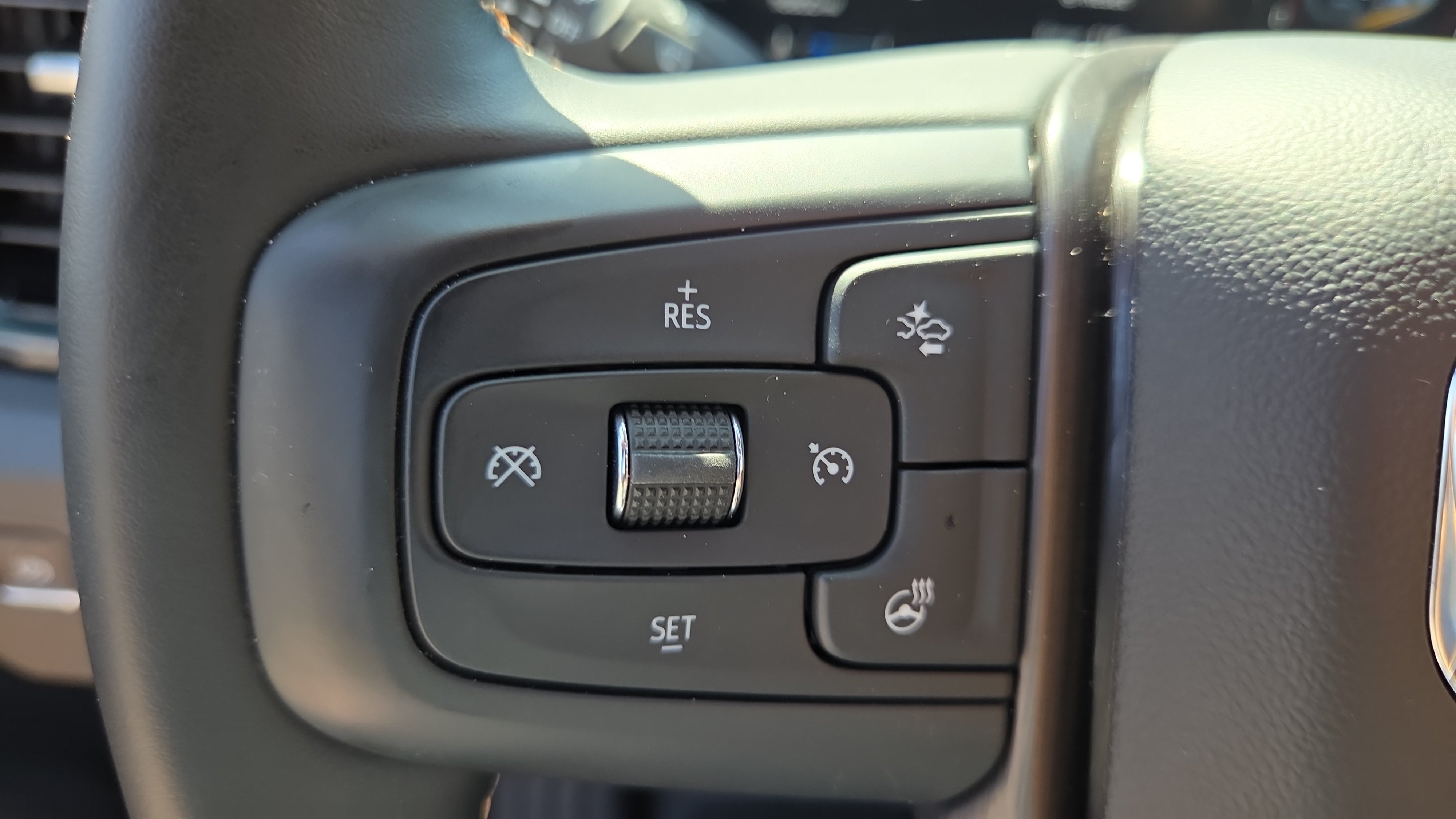 Used 2026 GMC Sierra 2500 AT4 w/ AT4 Premium Plus Package AWD/4WD image 31