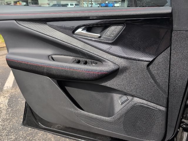 New 2026 Chevrolet Blazer EV RS AWD/4WD image 15