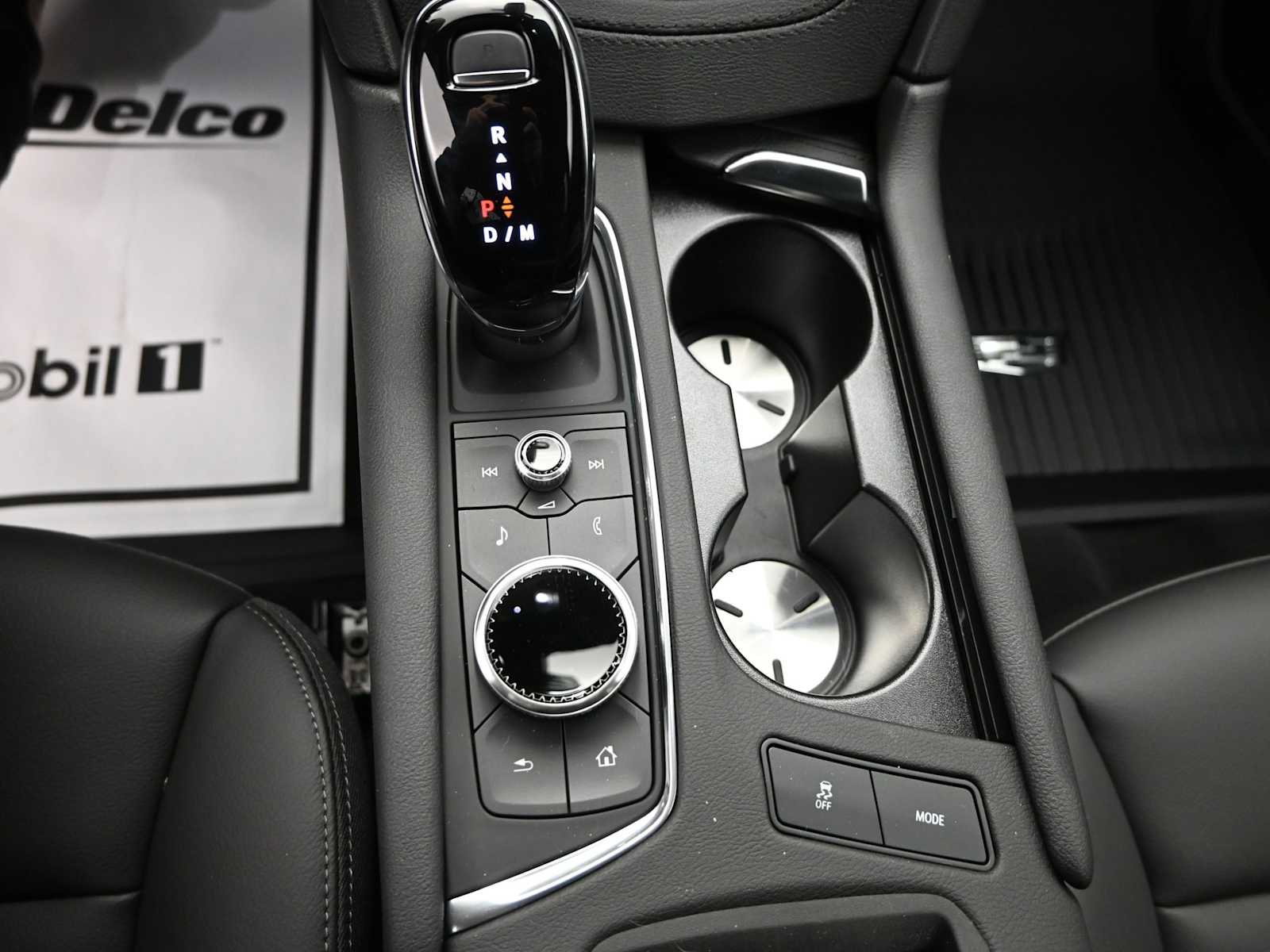 Used 2025 Cadillac XT5 Luxury w/ LPO, Floor Liner Package image 16