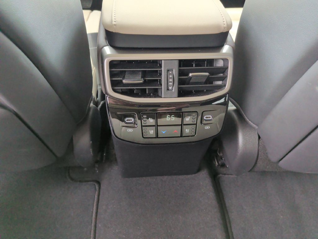Used 2024 Lexus RX 350 w/ Convenience Package AWD/4WD image 21
